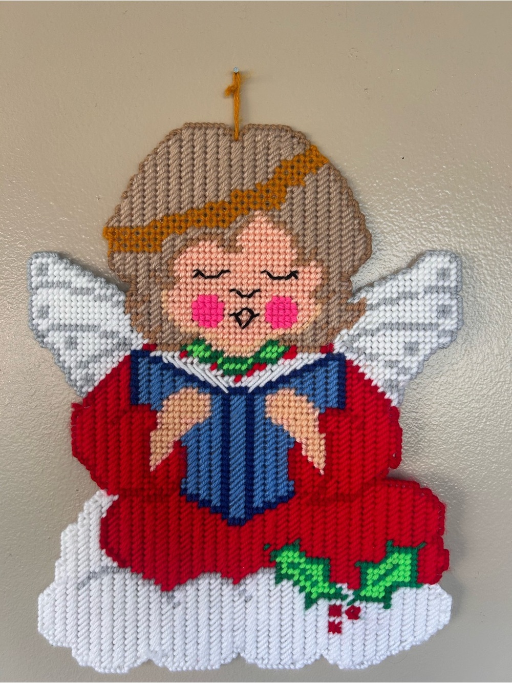 VTG Christmas Angel II Yarn and Plastic Holly Singing Holiday